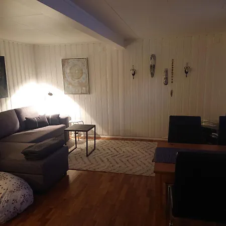 Bjerkan - Quiet, Cosy, Home. Apartament